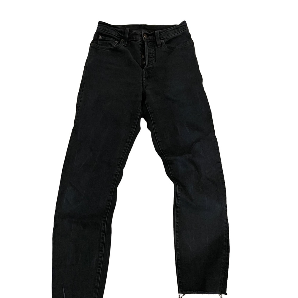 Levi's wedgie Jean Faded Black size 26 - straight leg / skinny- High Rise